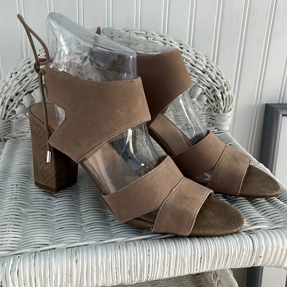 Franco Sarto Shoes - Brand new Franco Sarto heels size 9
